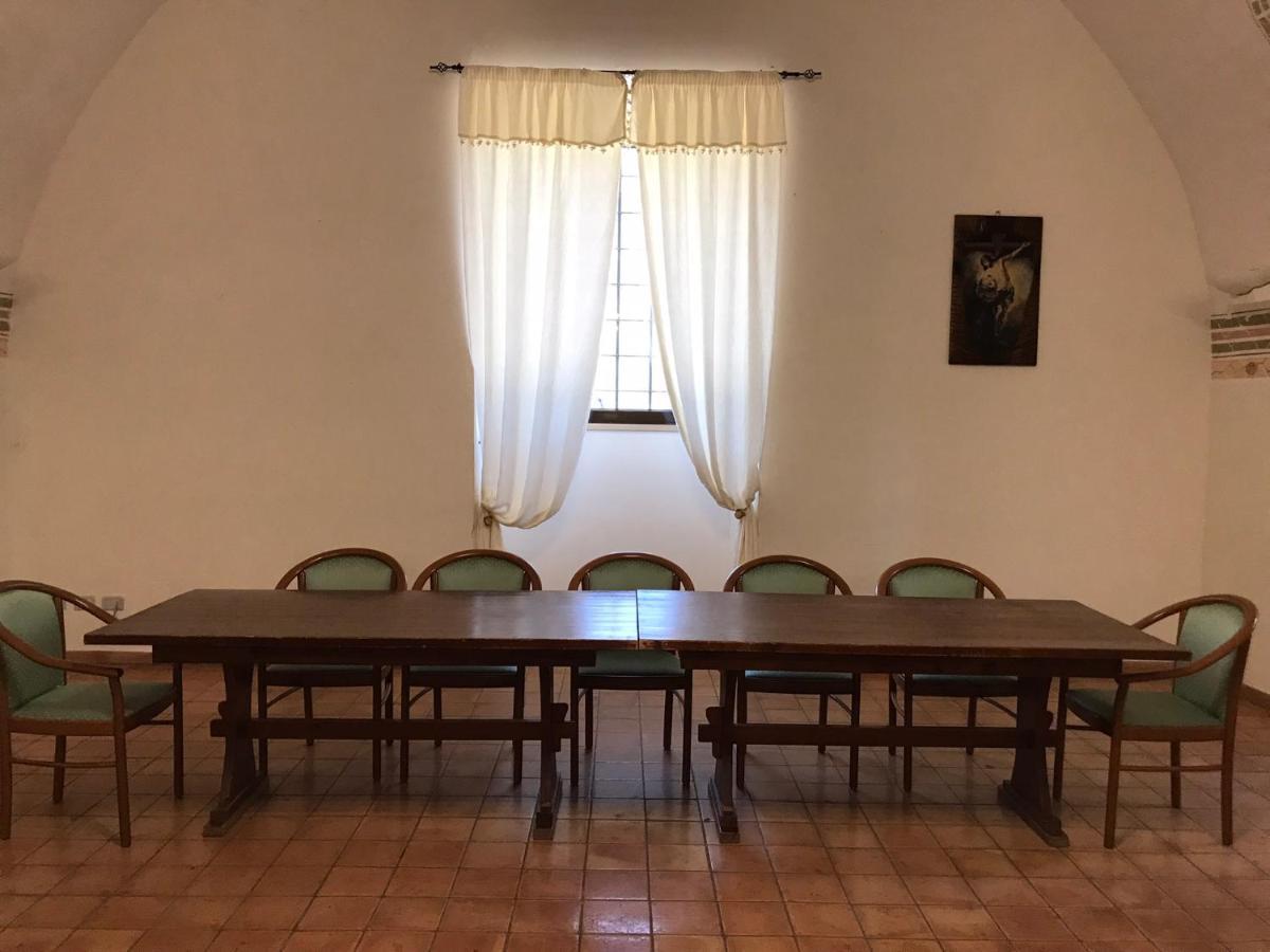 ホテル Convento Di Stignano Rignano Garganico エクステリア 写真
