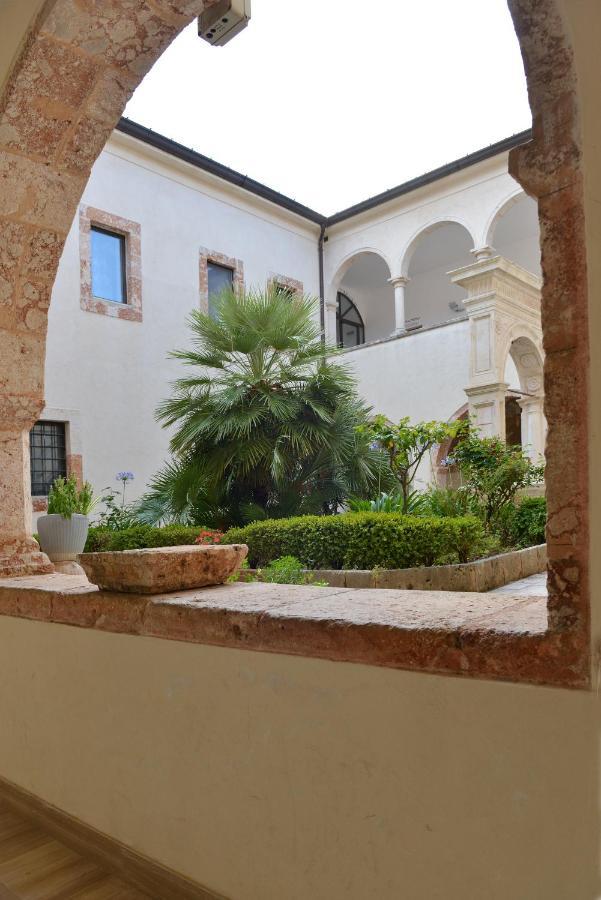 ホテル Convento Di Stignano Rignano Garganico エクステリア 写真