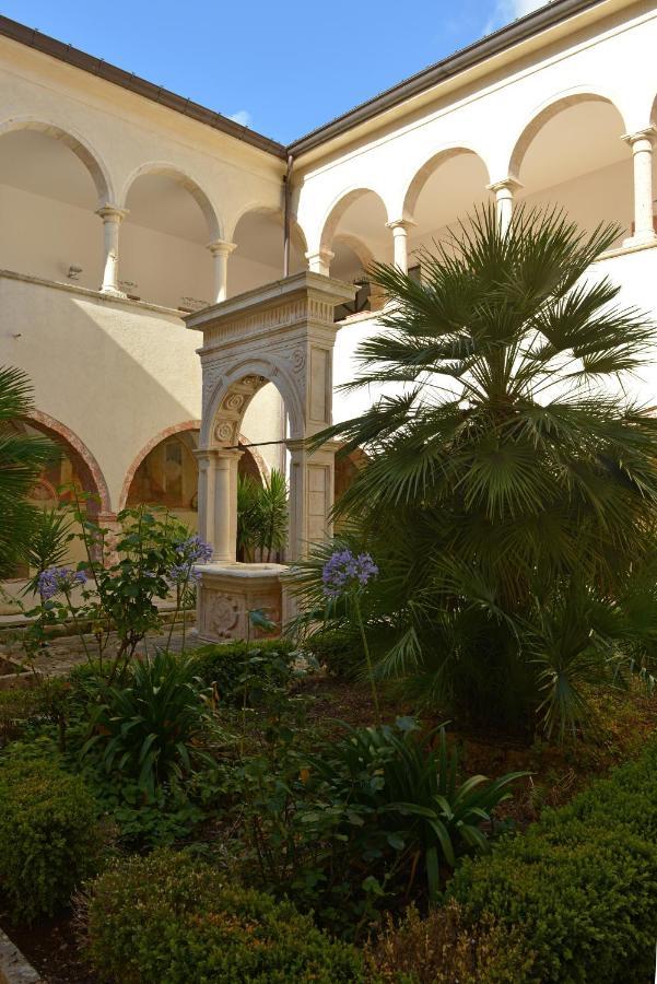 ホテル Convento Di Stignano Rignano Garganico エクステリア 写真