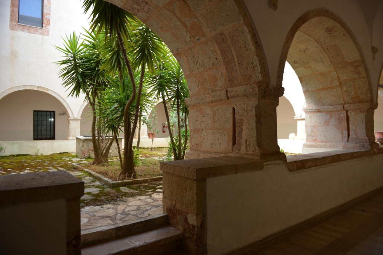 ホテル Convento Di Stignano Rignano Garganico エクステリア 写真