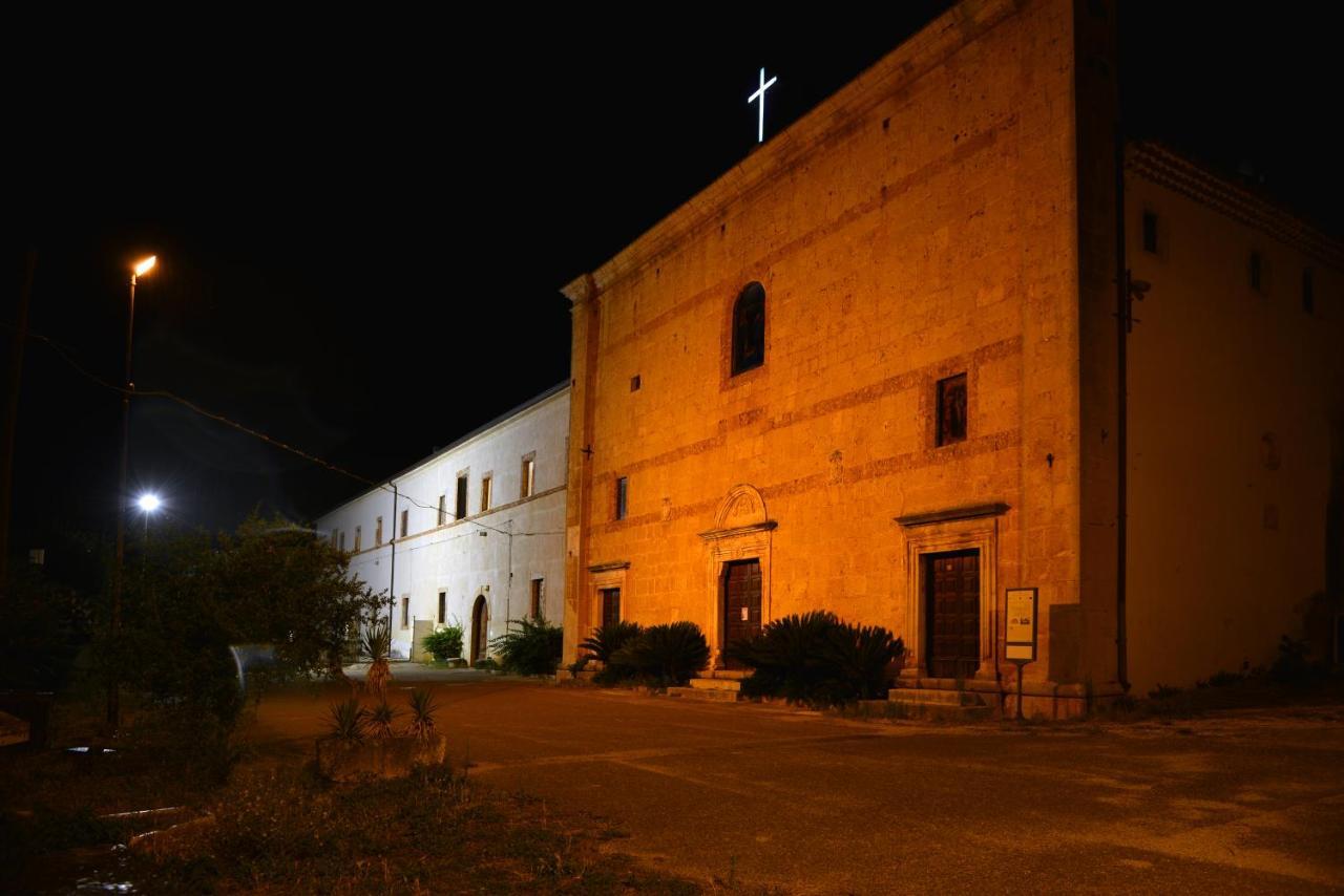 ホテル Convento Di Stignano Rignano Garganico エクステリア 写真