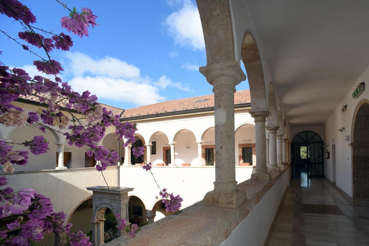 ホテル Convento Di Stignano Rignano Garganico エクステリア 写真