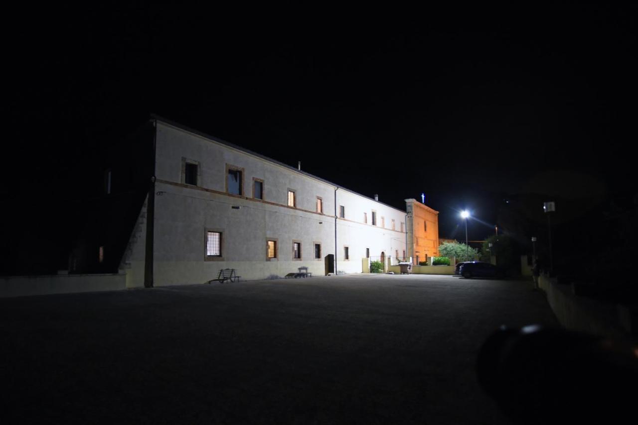 ホテル Convento Di Stignano Rignano Garganico エクステリア 写真