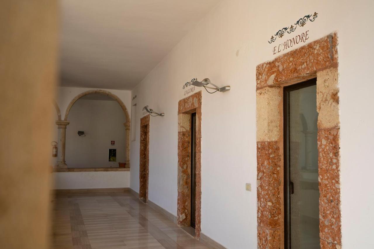 ホテル Convento Di Stignano Rignano Garganico エクステリア 写真