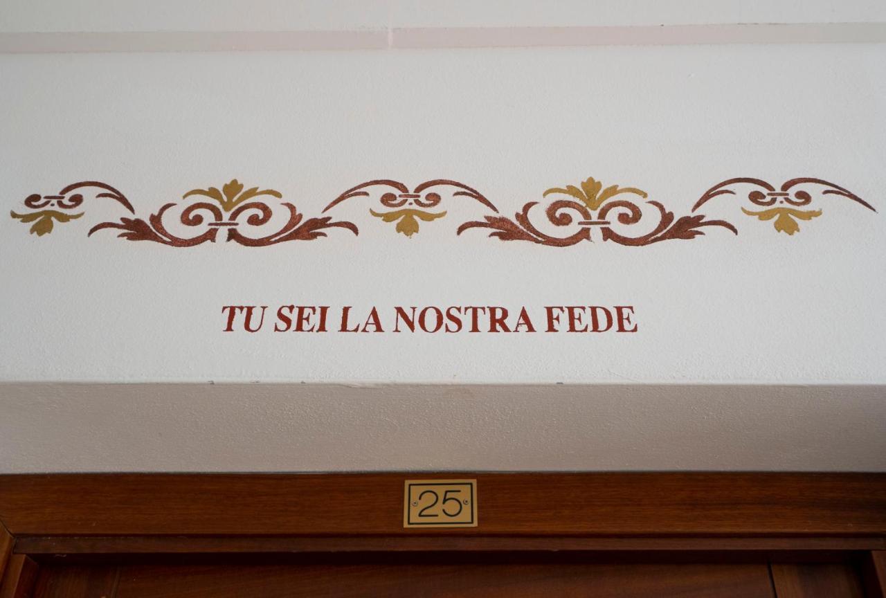 ホテル Convento Di Stignano Rignano Garganico エクステリア 写真